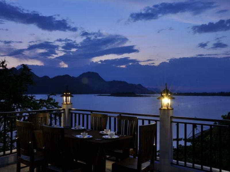 Monsane River Kwai Resort & Spa Kanchanaburi Extérieur photo